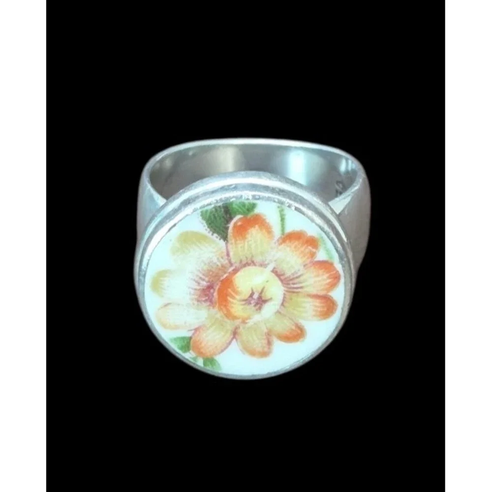 Women's Size 7 Baroque Handpainted Ceramic Flower Sterling 925 Vintage Wide Ring